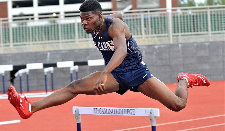 Alexander Named SCC Athlete of the Year