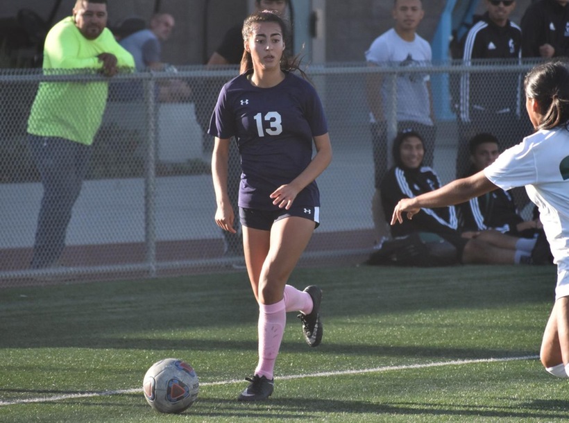 Medina&rsquo;s Game-winner Seals Victory for Warriors over East Los Angeles